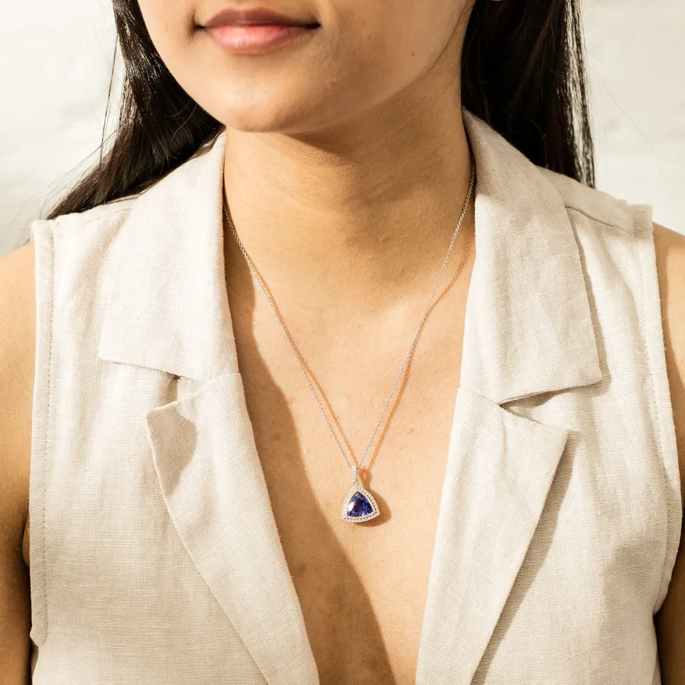 18ct White & Yellow Gold 3.83ct Tanzanite & Diamond Necklace
