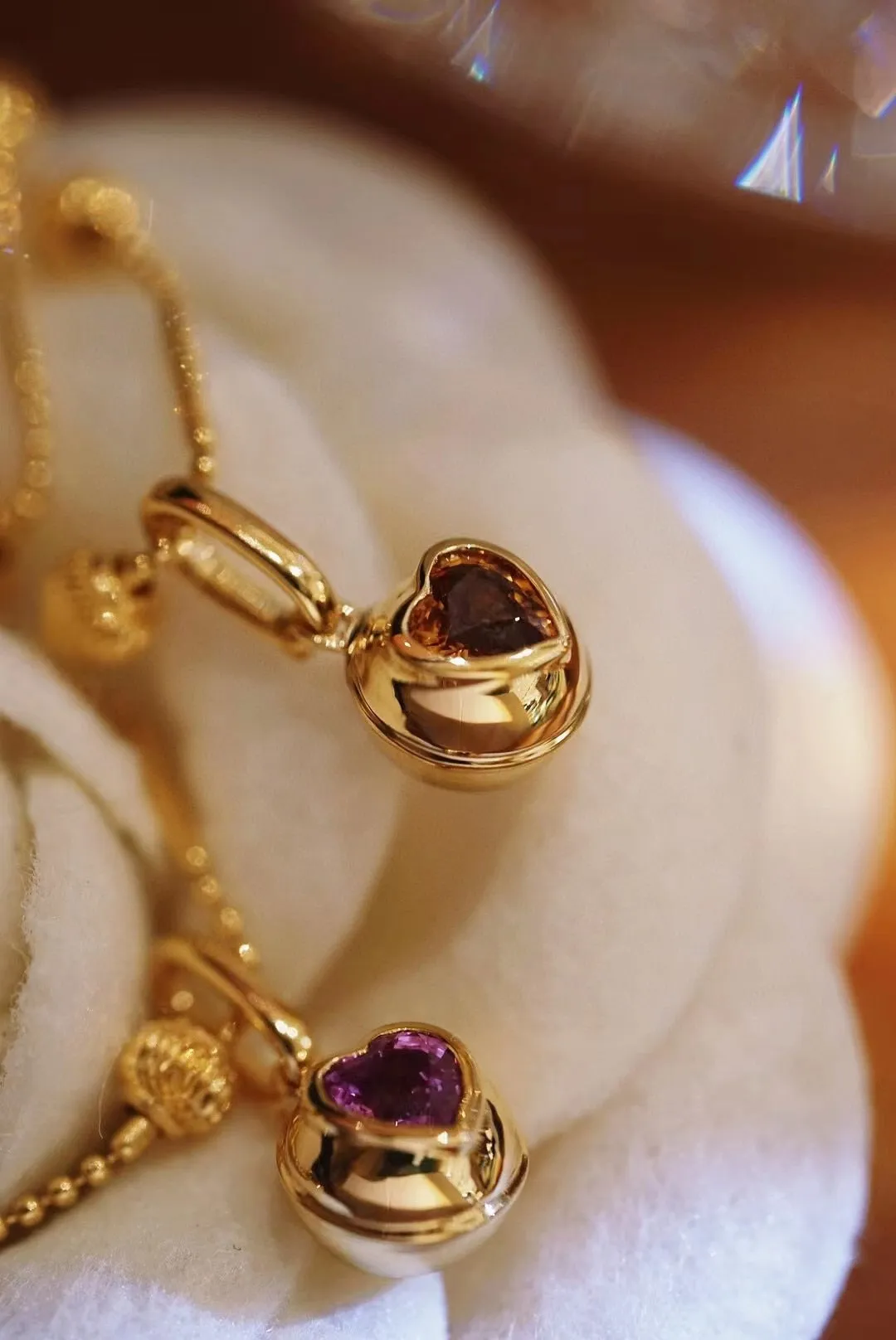 18K Solid Gold Beautiful  Candy small golden ball Fancy Sapphire Heart Pendant Necklace Upscale Trendy Party Pure Gold
