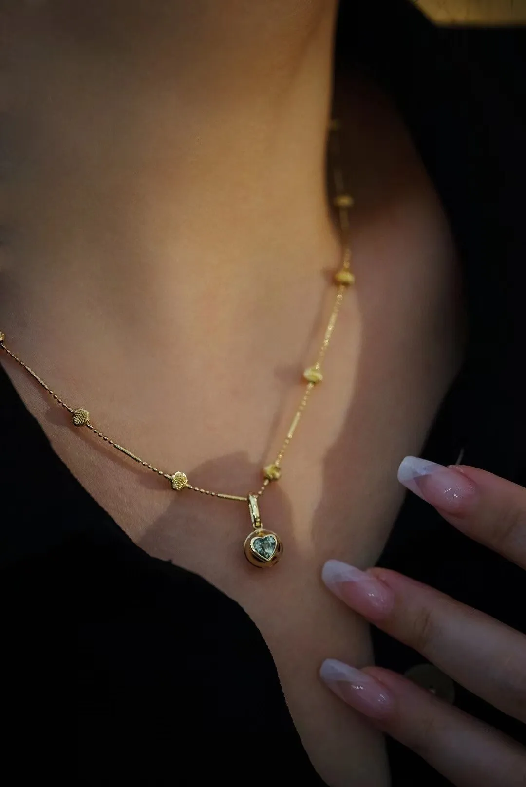 18K Solid Gold Beautiful  Candy small golden ball Fancy Sapphire Heart Pendant Necklace Upscale Trendy Party Pure Gold