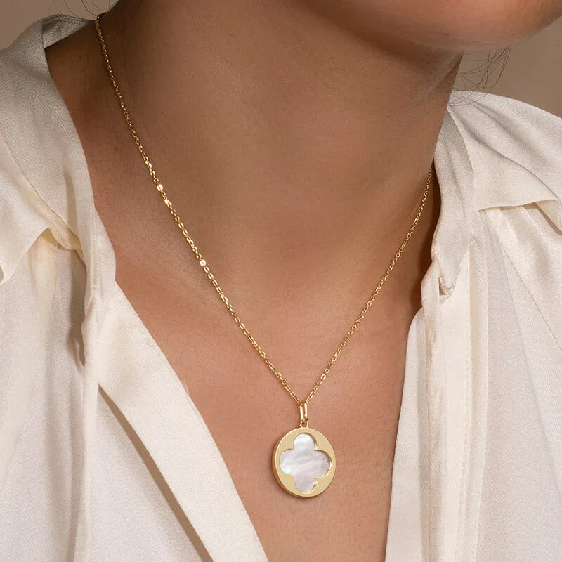 18mm Mother of Pearl Round Pendant Necklace