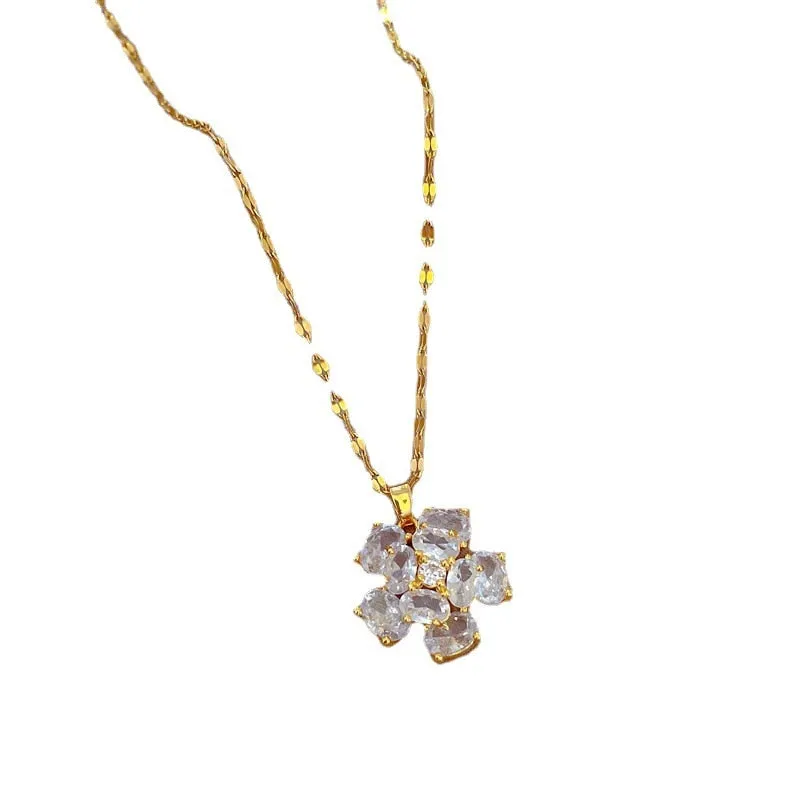 316L Stainless Steel Exaggerated Oval Zircon Flower Pendant Necklace For Women