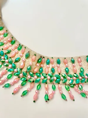 A fabulous 1950's beaded feminine collar.... so elegant