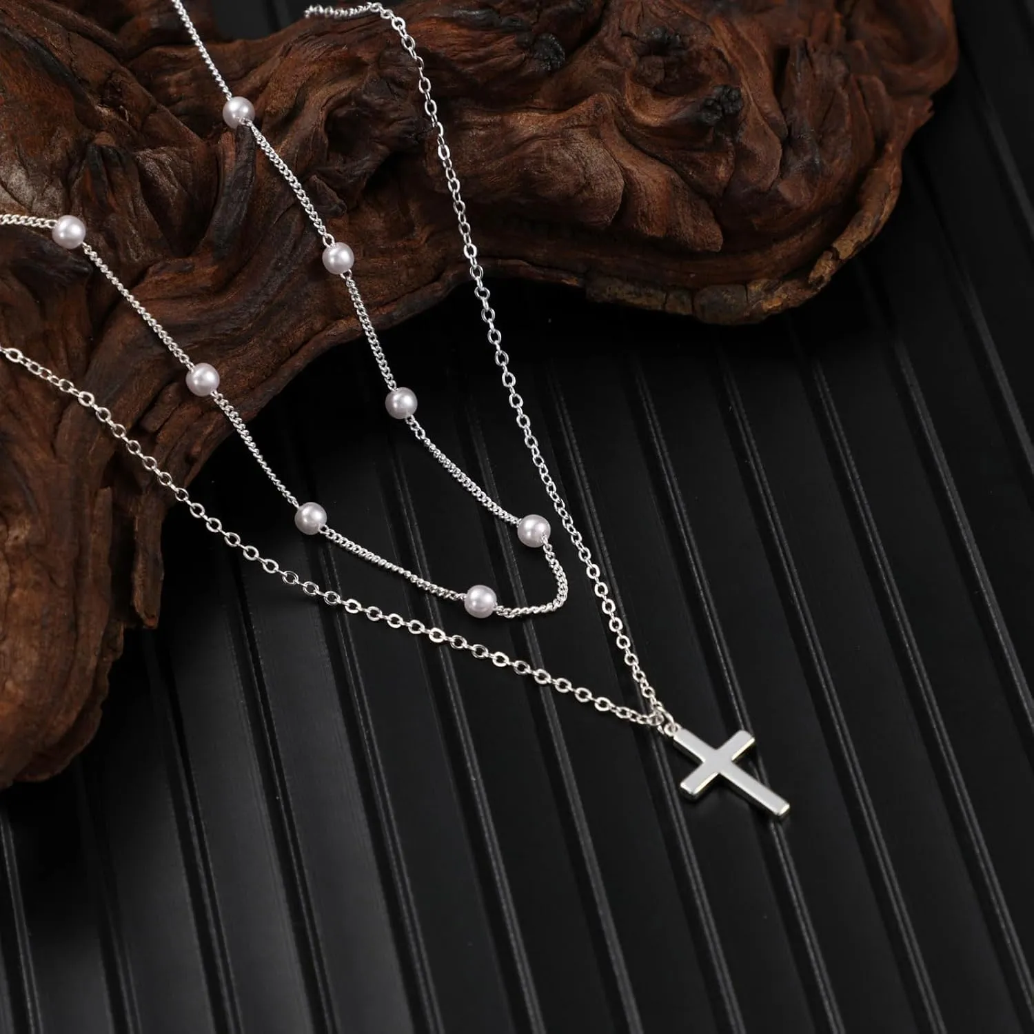 ASCOMY Cross Necklace for Women 14K Gold & Silver Plated Cross Pendant Necklace Trendy Cross Pendant Chain Necklace Minimalist Daily Decoration Jewellery For Women Dainty Religious Gift