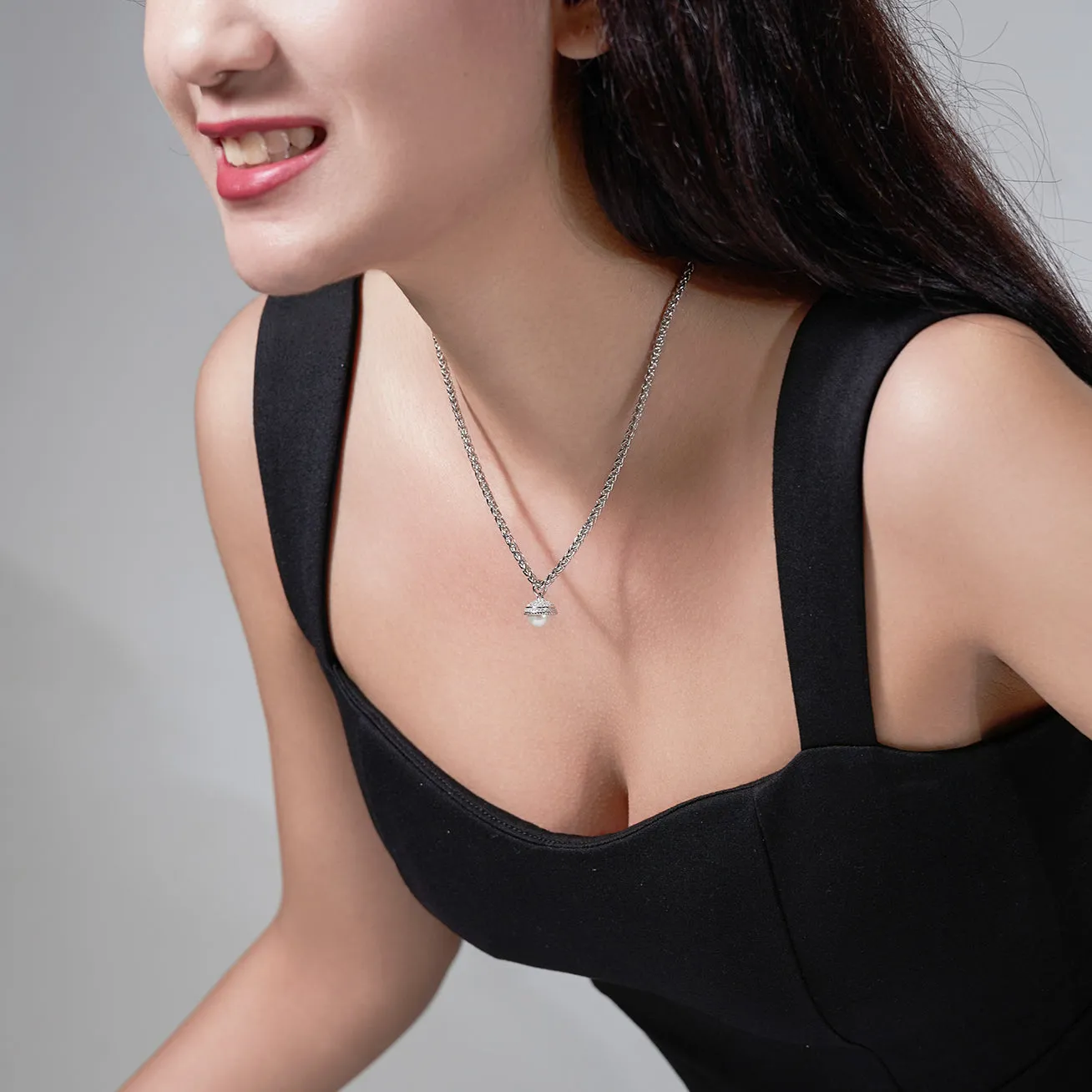 Asian Civilisations Museum Freshwater Pearl Necklace WN00392 | New Yorker Collection