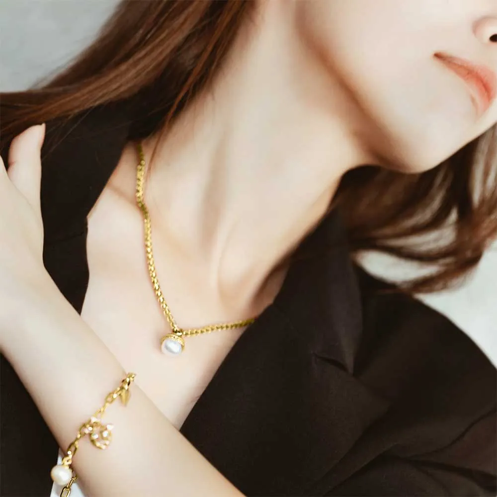 Asian Civilisations Museum Freshwater Pearl Necklace WN00393 | New Yorker Collection