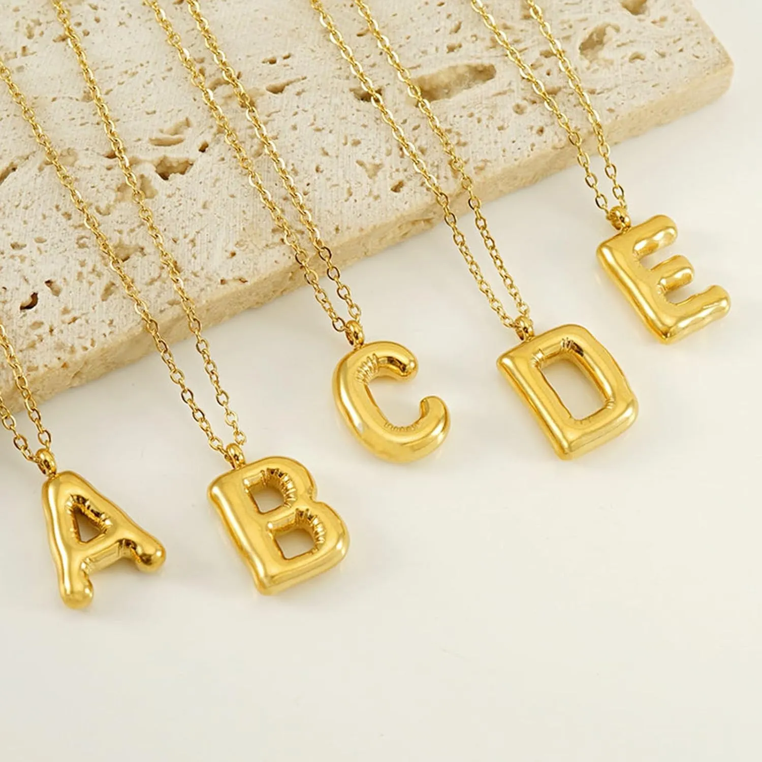 Balloon Bubble Letter Necklace，18K Gold Name Letter Alphabet Pendant，Layered Gold Necklaces, for Women Girls Name Personalized Jewelry Gift