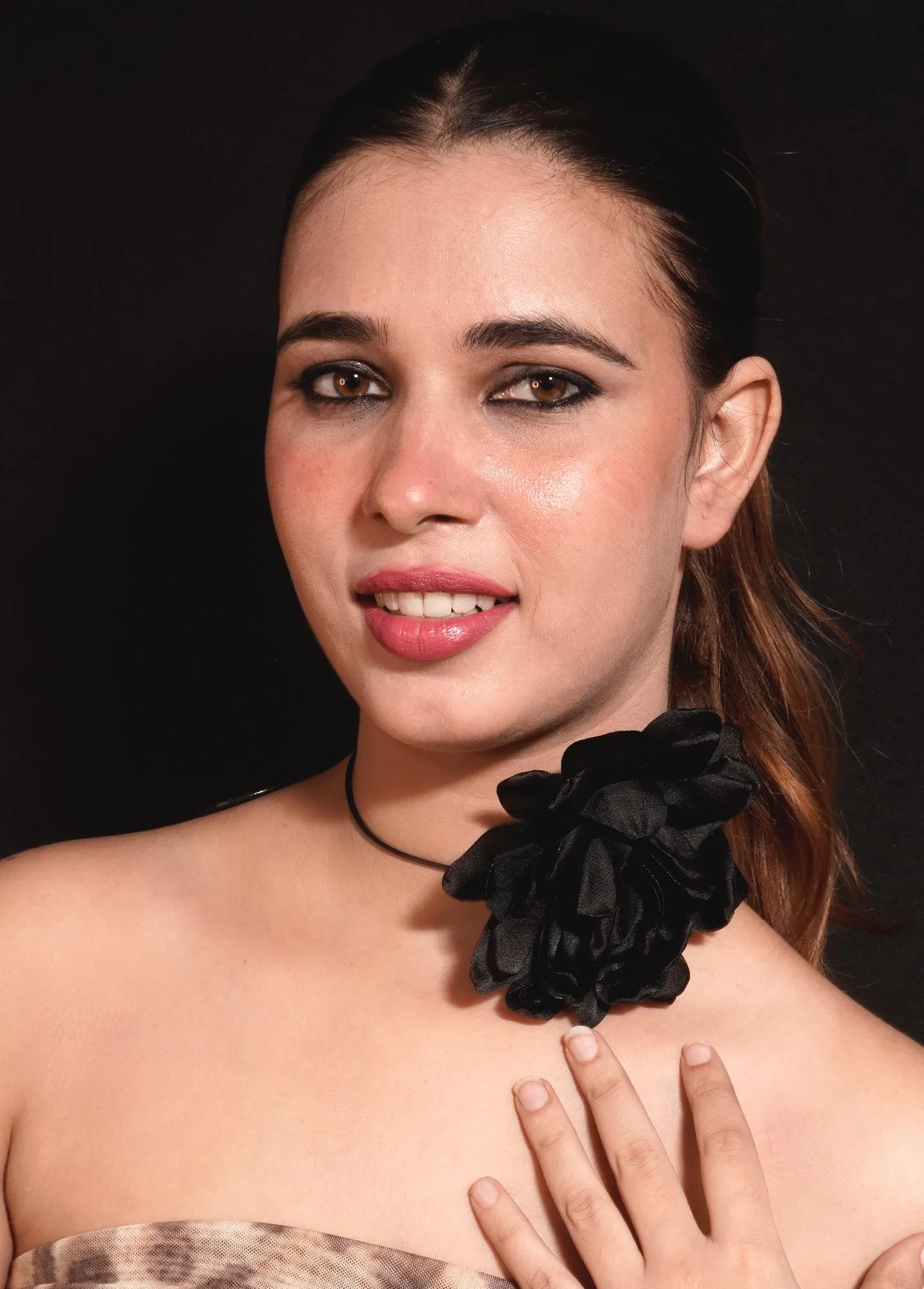 Bohemian Flower Satin Line Choker Necklace