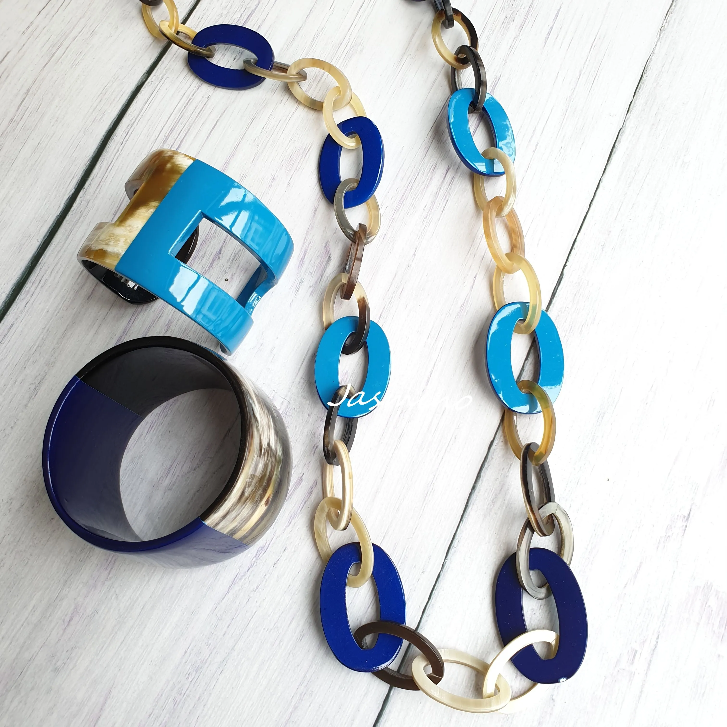 Buffalo Horn Necklaces for Women J18169, Handmade Necklaces from Vietnam