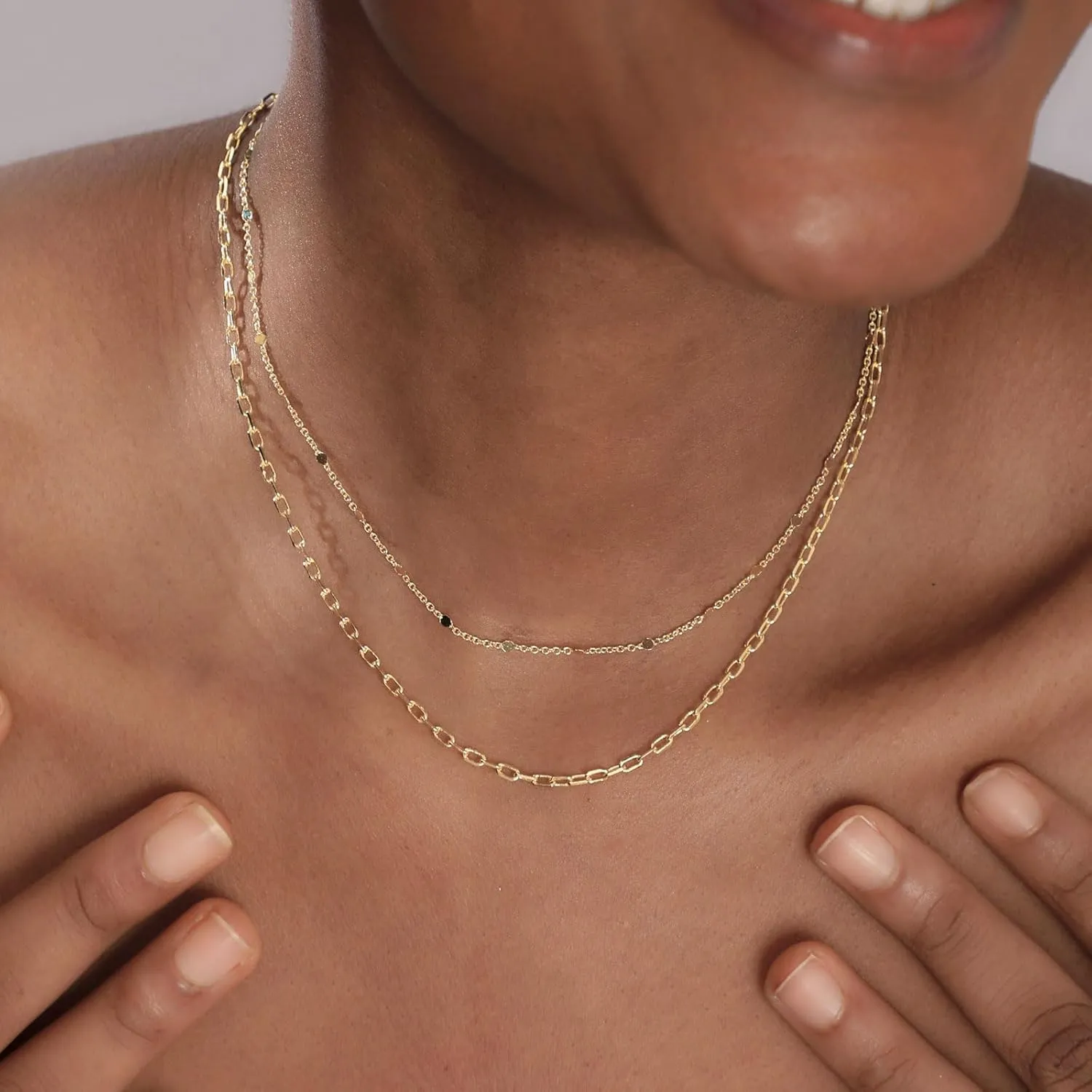 CAROVO Choker Necklace for women,Dainty Gold/Silver Necklace 14k Gold Plated Shining Dots Sequins Necklace Satellite Paperclip Box Sparkle Chain Necklaces for Women Simple Jewelry