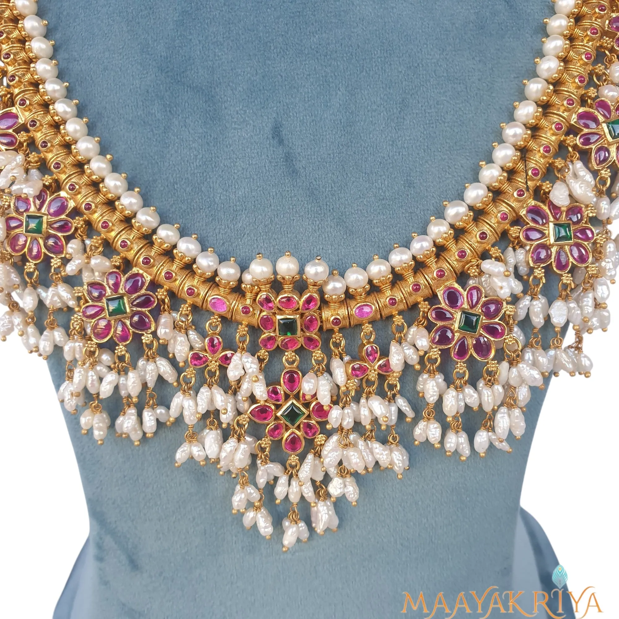 Chandrapushpam Guttapusalu Necklace Set