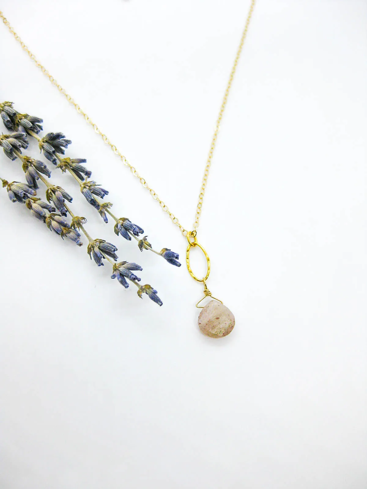 Chrysanthe: Peach Moonstone Necklace - n579