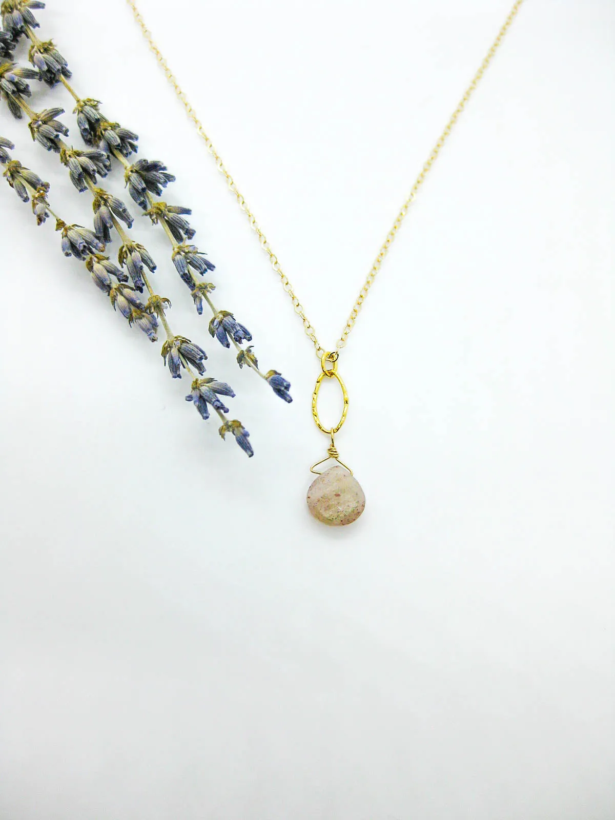 Chrysanthe: Peach Moonstone Necklace - n579