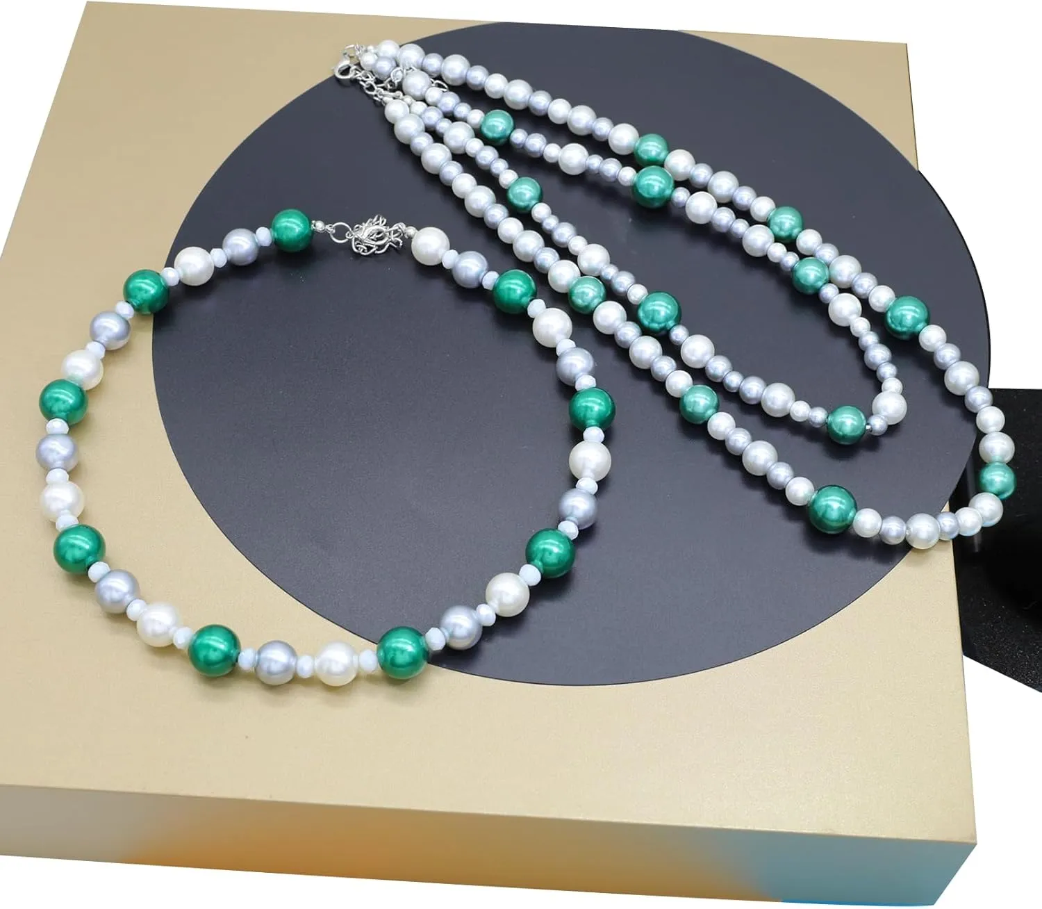 Chunky and Chic Rhinestone Faux Pearl Statement Twist Choker Necklace for Women with Colorful Handcrafted Elegence in Zinc Alloy Chain