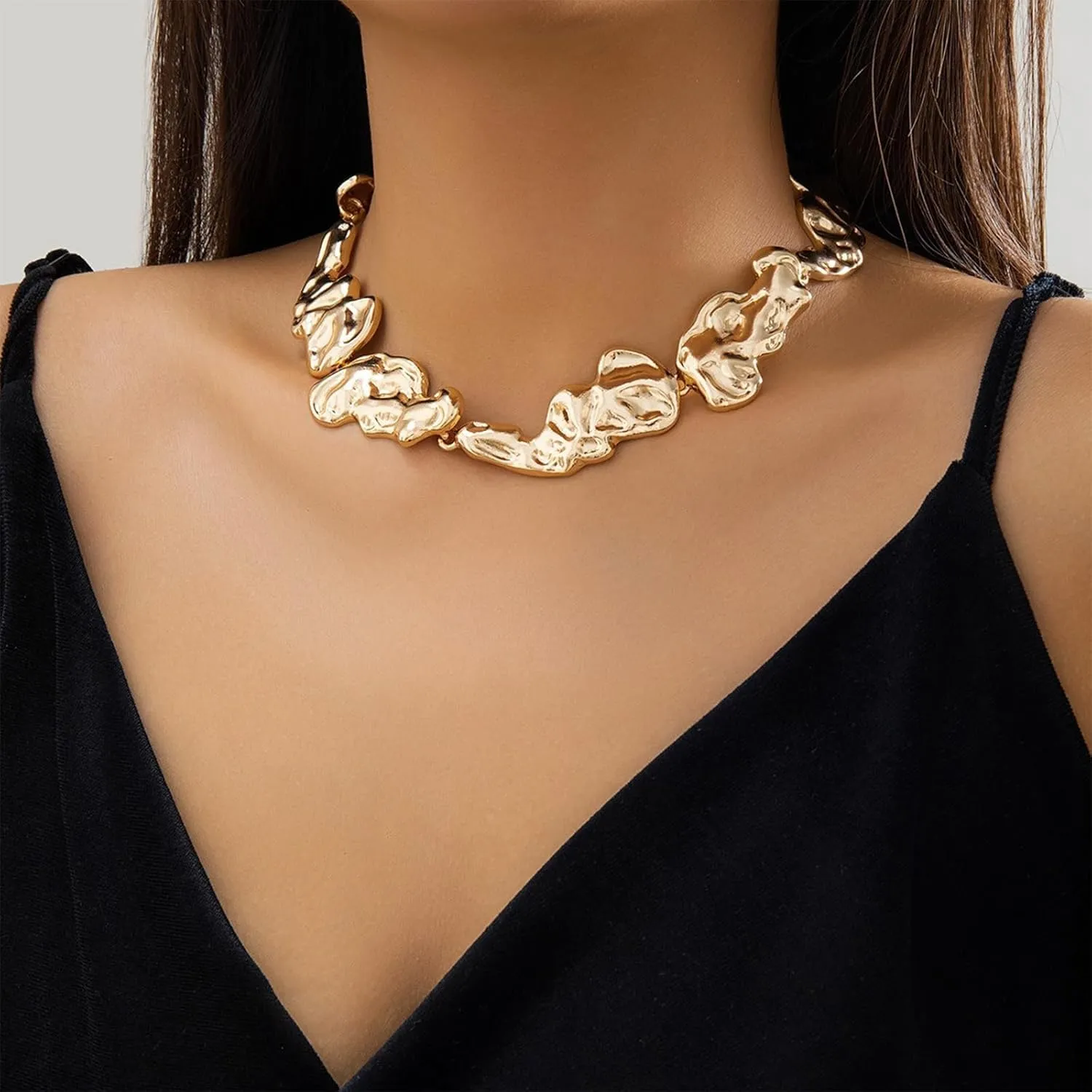 Chunky Gold Necklace Statement Necklace for Women Dainty Gold Choker Necklaces Exaggerated Ethnic Big Statement Jewelry