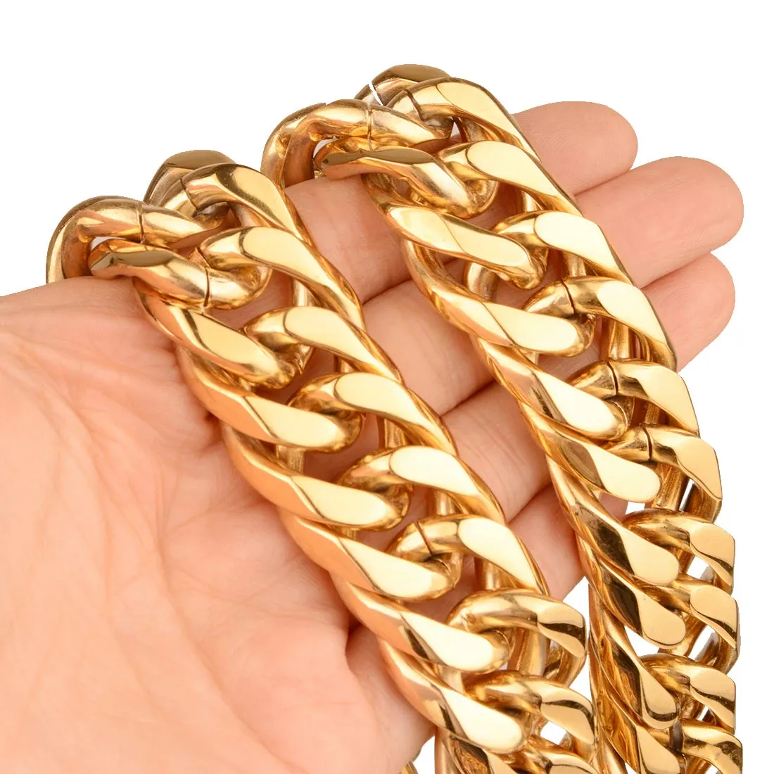 chunky gold necklace