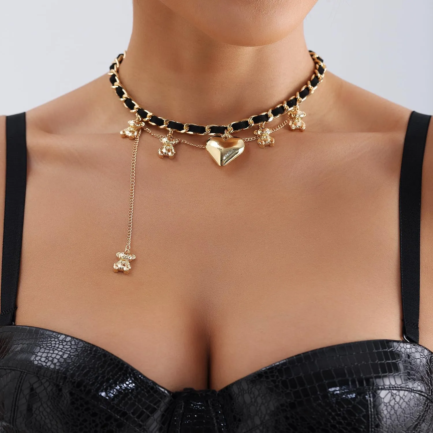 CJIAYUJEW Chunky Puffy Heart Choker Necklace Bear Choker for Women Cute Layered Tassel Chain Pendant Necklace Gothic Heart Choker