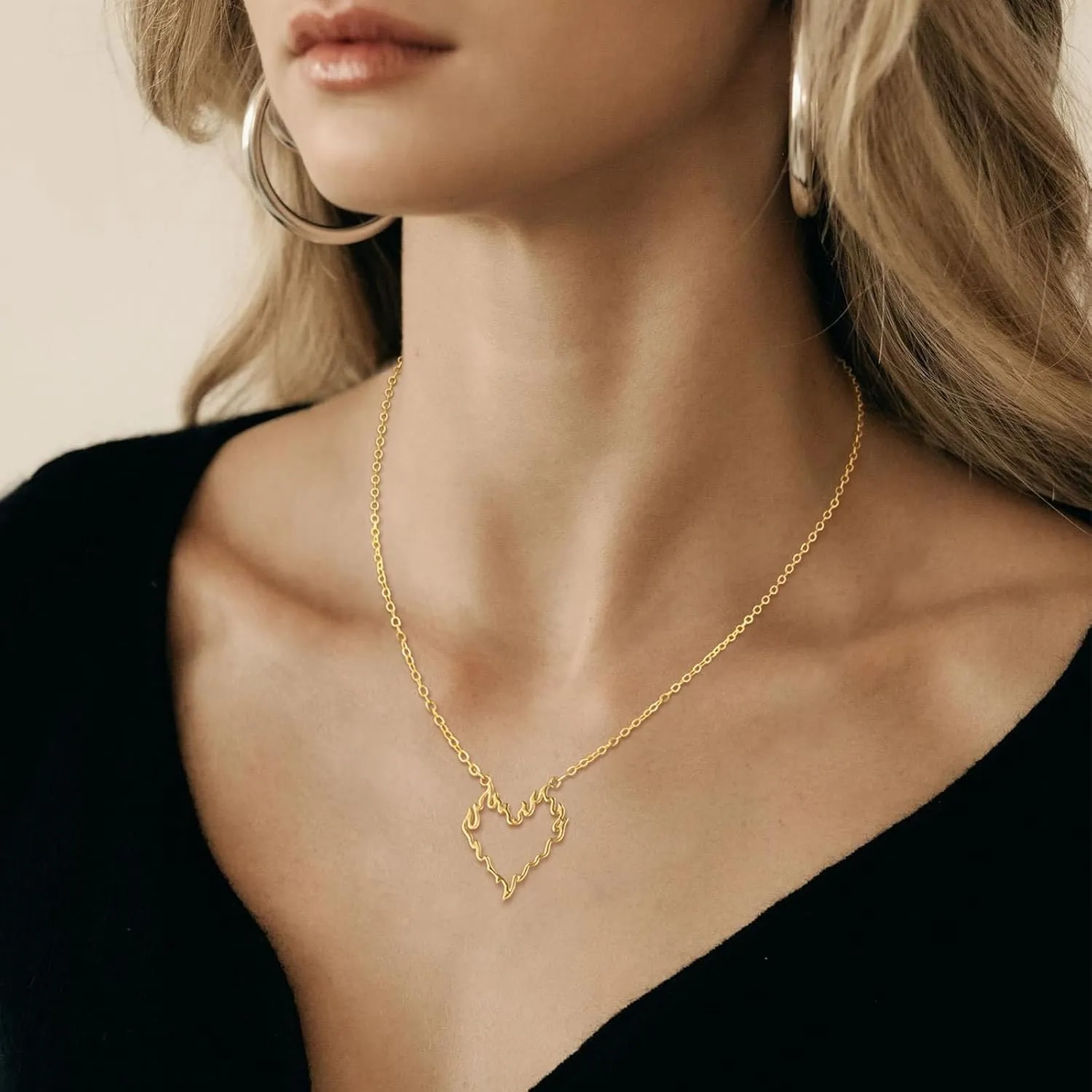 Classic Heart Necklaces for Women Adjustable Cubic Zircon Necklaces for Women Dainty Silver/Gold Pendant Necklace Gifts for Her