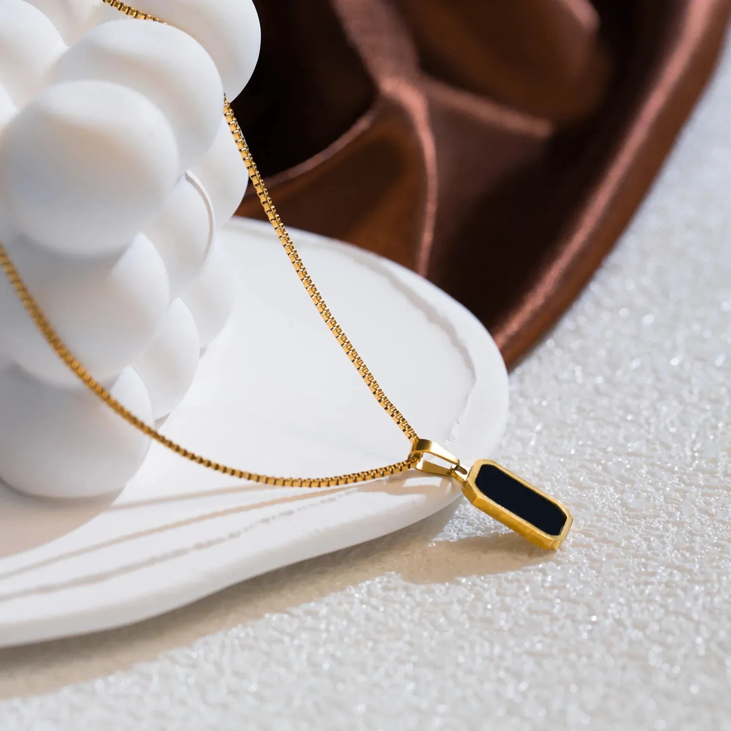 Classic Square Pendant Necklace for Women, Made of Stainless Steel