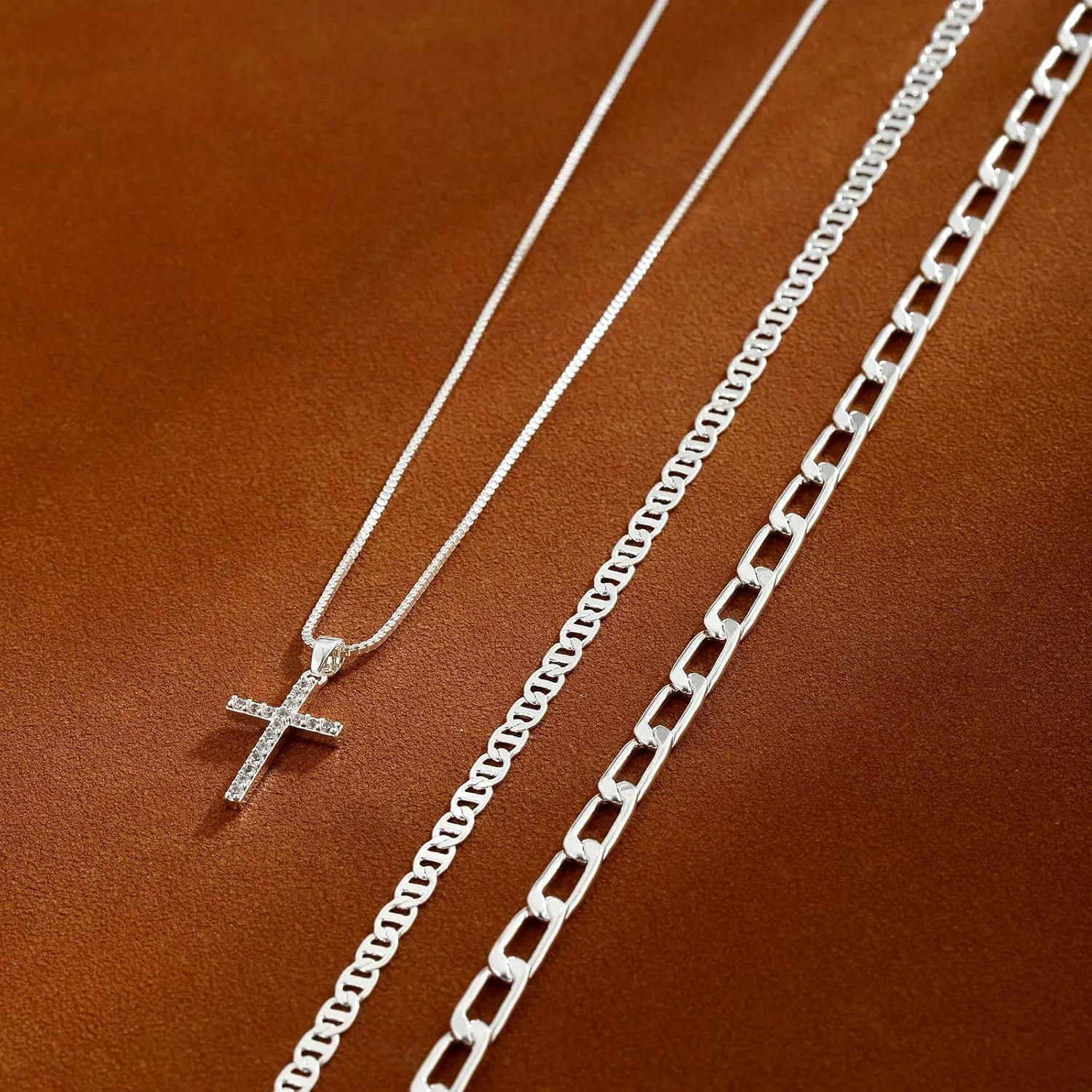 Cross Necklace for Women,14K Gold/Silver Plated Dainty Cross Pendant Layered Necklace Simple Trendy Cute Diamond Cross Charm Chain Jewelry Religious Gifts for Women