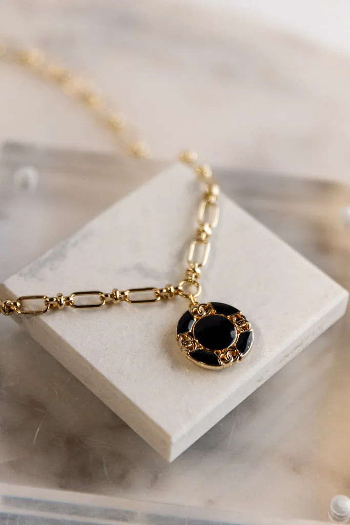 .Designer Medallion Button On Link Chain, Black