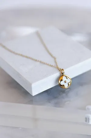 Designer Round Mother of Pearl Charm Necklace