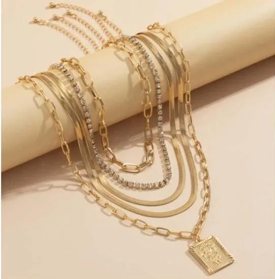Diamond Elegance: Golden Butterfly Cascade Necklace