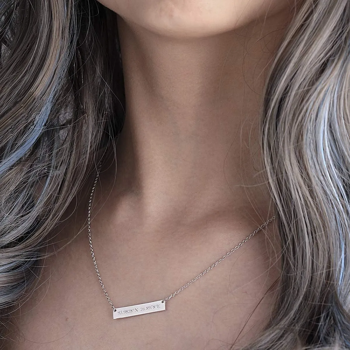 Dreamdecor Custom Bar Necklace Engraved Bar Pendant Neckalce Personalized Horizontal Bar Name Necklace for Women