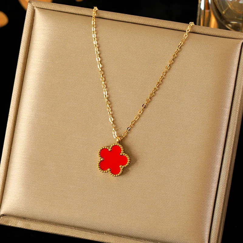 EILIECK 316L Stainless Steel Black 5-Leaf Flower Necklace