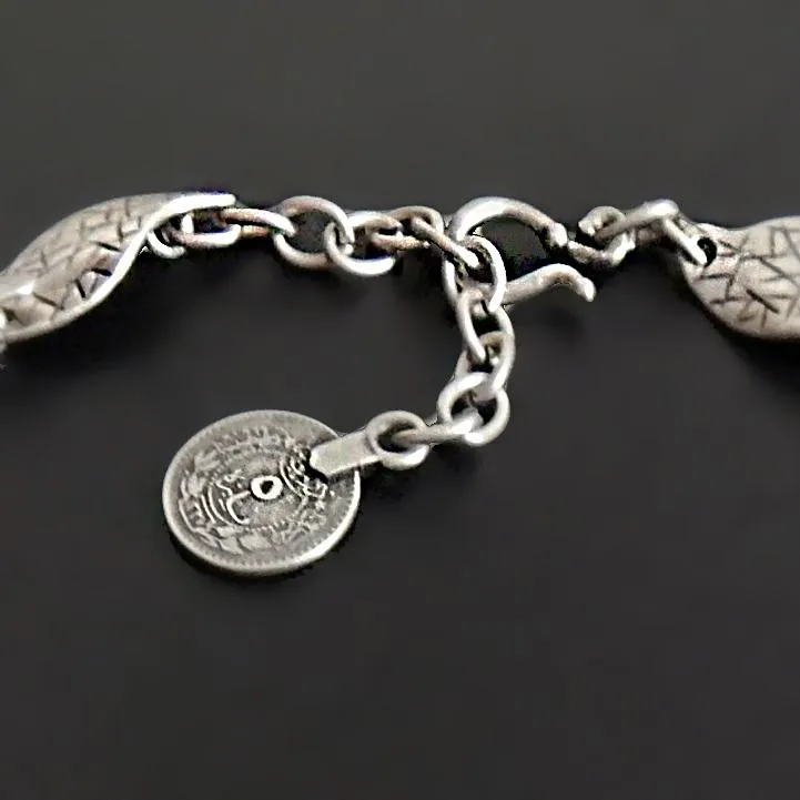 Etched Leaves Necklace