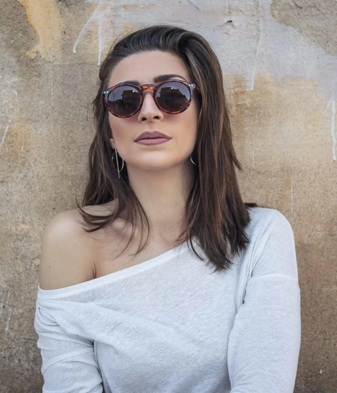 EYLRIM Classic Polarized Round Sunglasses for Women Men Vintage Style Lightweight Circle Frame Sun Glasses