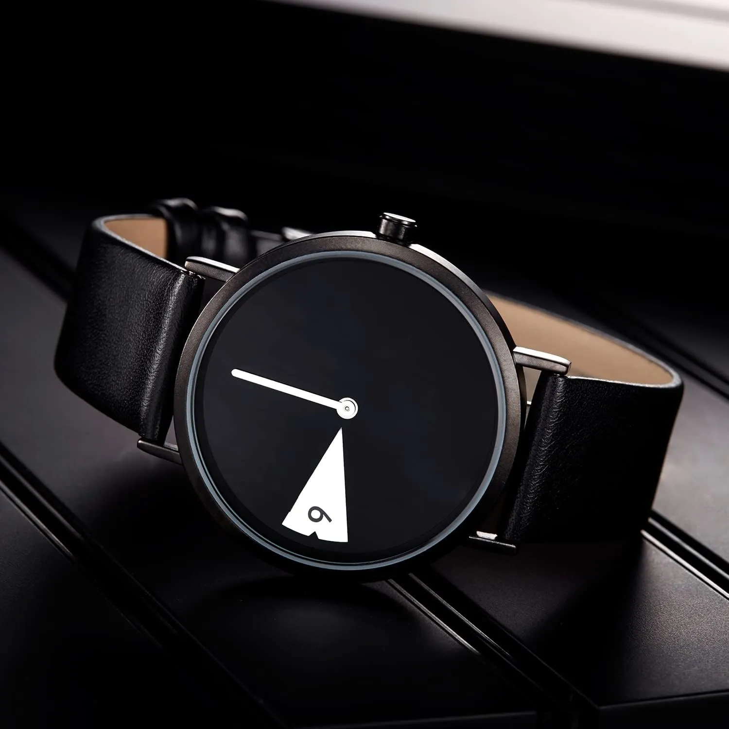 Fashion Watch Simple Decent Casual Fashion Quartz Watch (Less is More) Watch