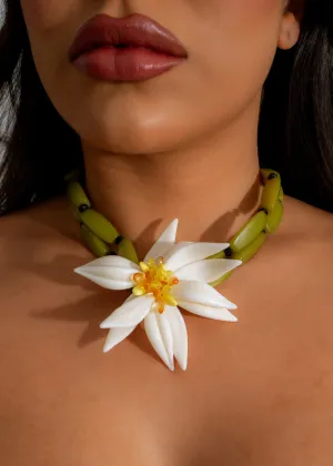 Flora Essence Necklace Green