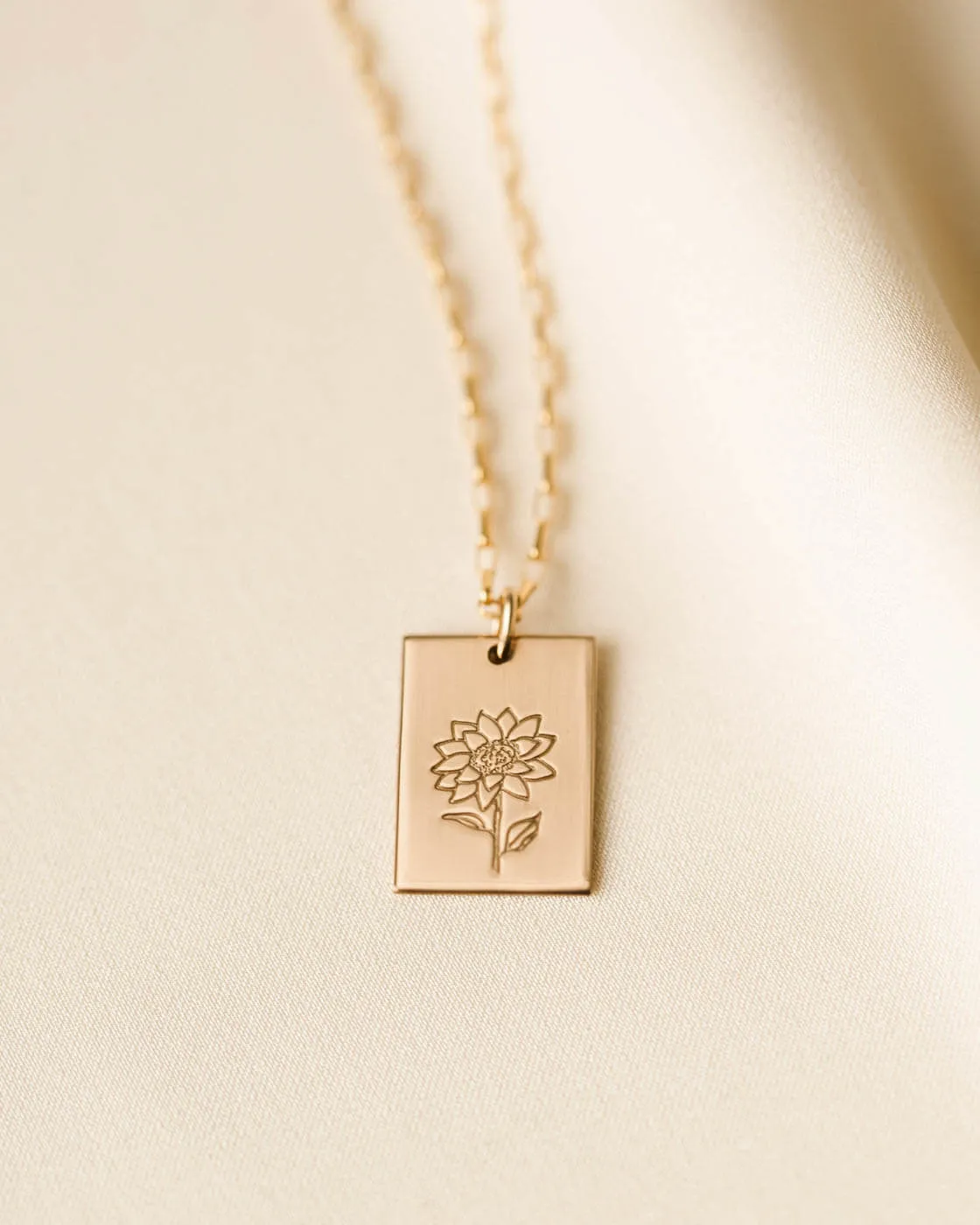Flora Marseille Necklace