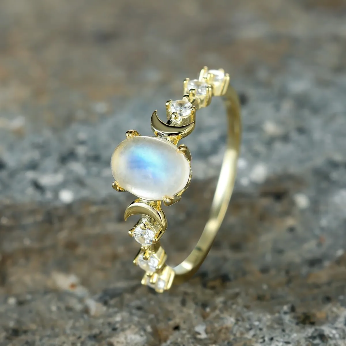 Genuine Moonstone Ring Sterling Silver Moon Phase Ring Oval Moonstone Cubic Zirconia Statement Band Finger Minimalist Ring for Women Girls with Gift Box