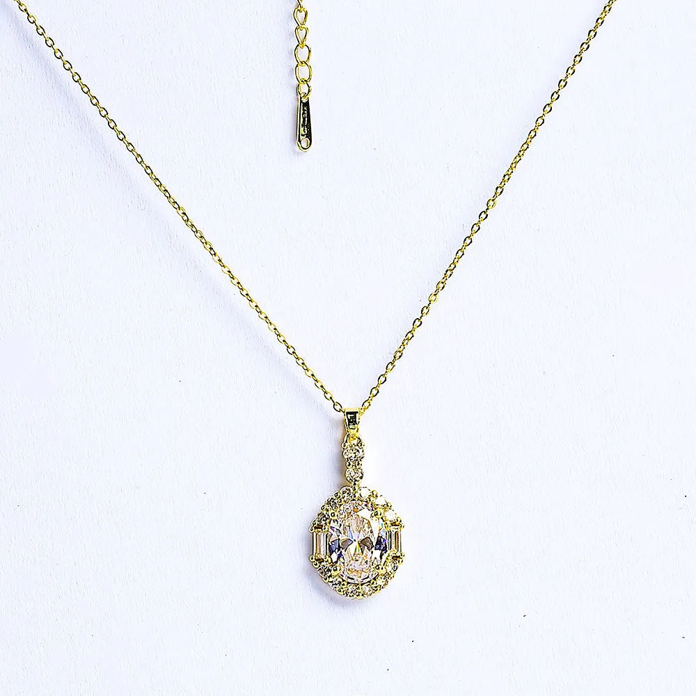 Gleaming Zircon  Colorful Gem Necklace - Fluffy
