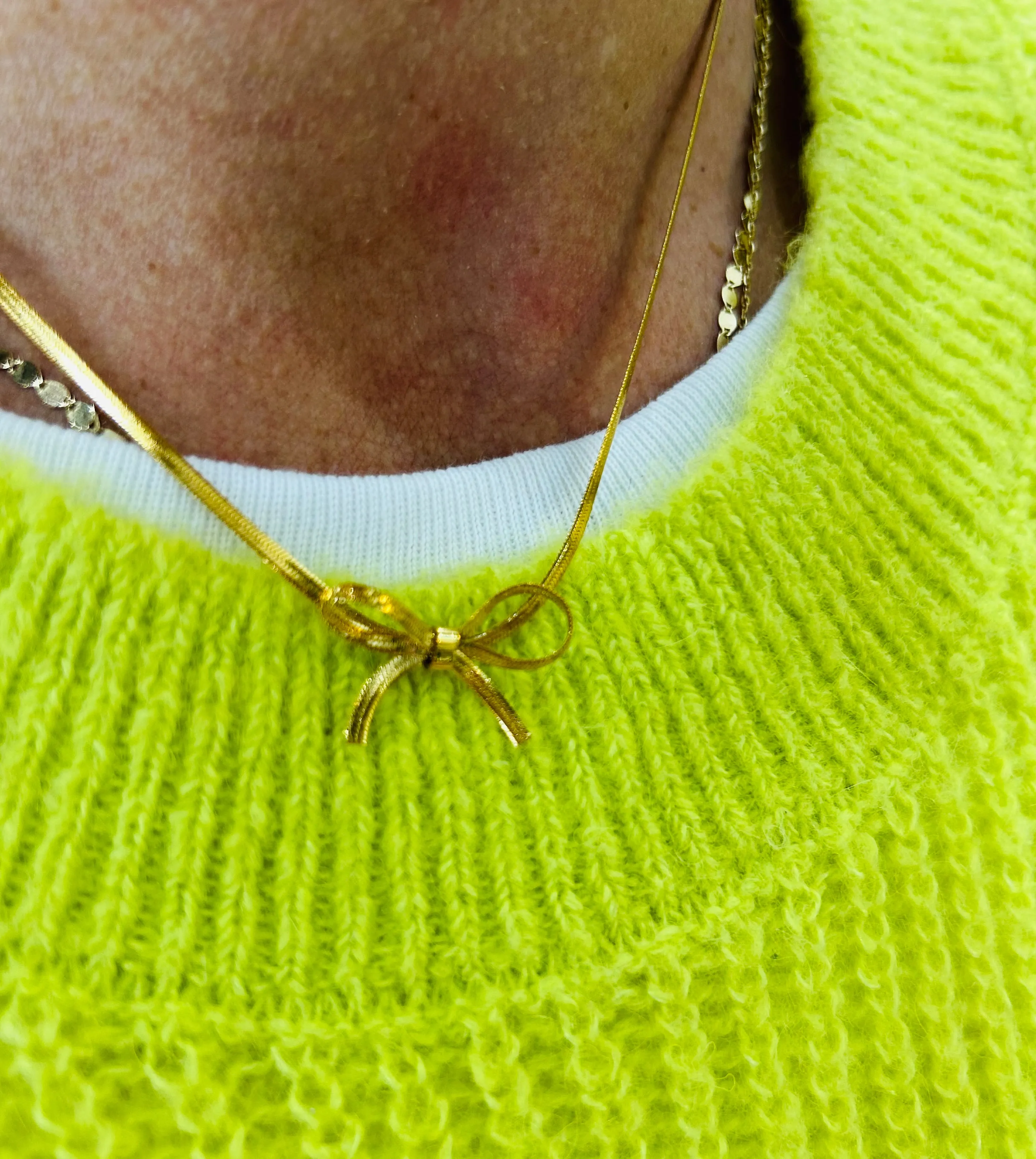 Gold Bow Choker