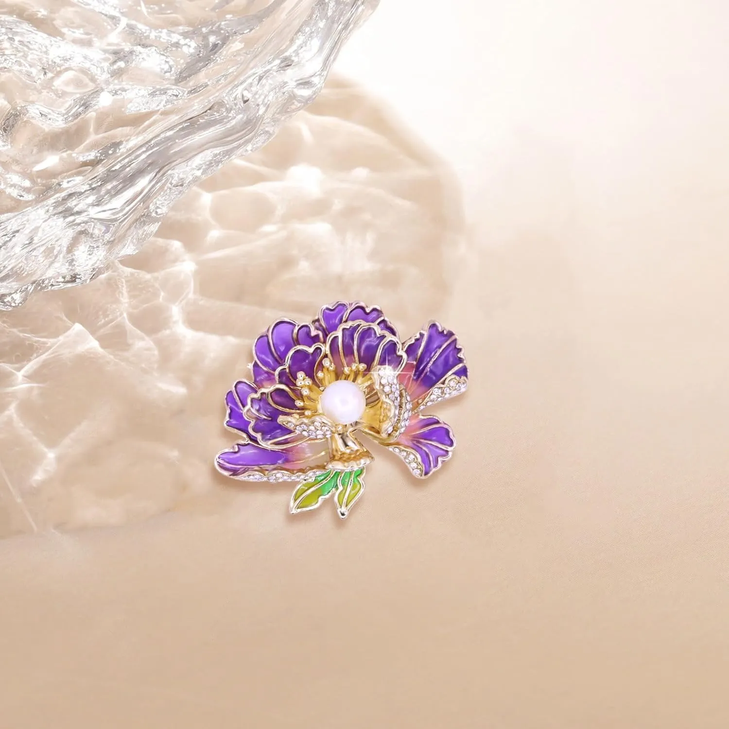 Gold Crystal Flower Leaf Brooches for Womne Elegant Enamel Rhinestone Pearl Floral Brooch Pins Fashion Jewelry Brooch pin Accessories for Women Men Gift