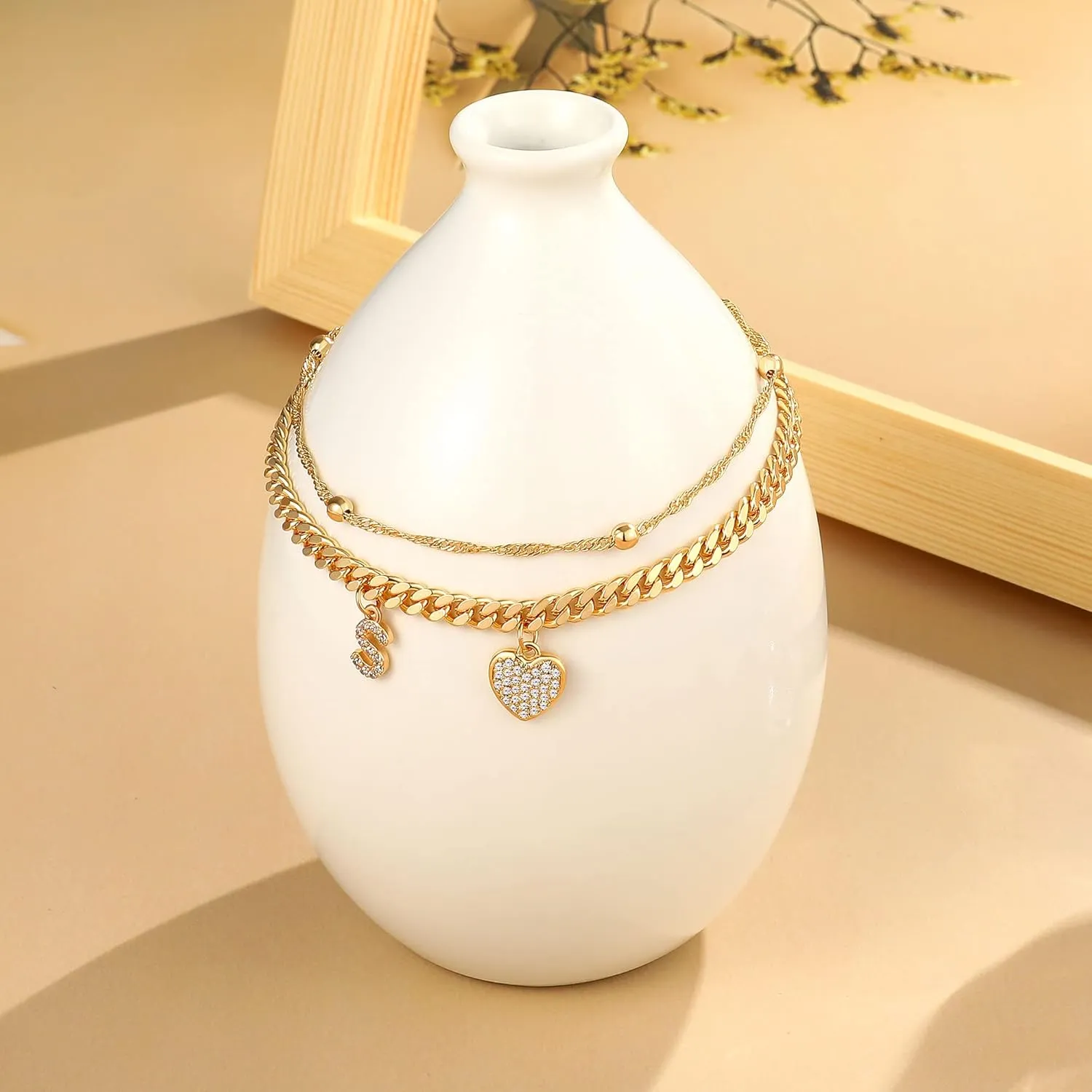 Gold Initial Ankle Bracelets for Women 14K Gold Plated Heart Initial Charm Gold Anklets for Women Cuban Figaro Bead Link Chain Initial Anklet Bracelets for Women Figaro Chain Anklet Jewelry Gifts