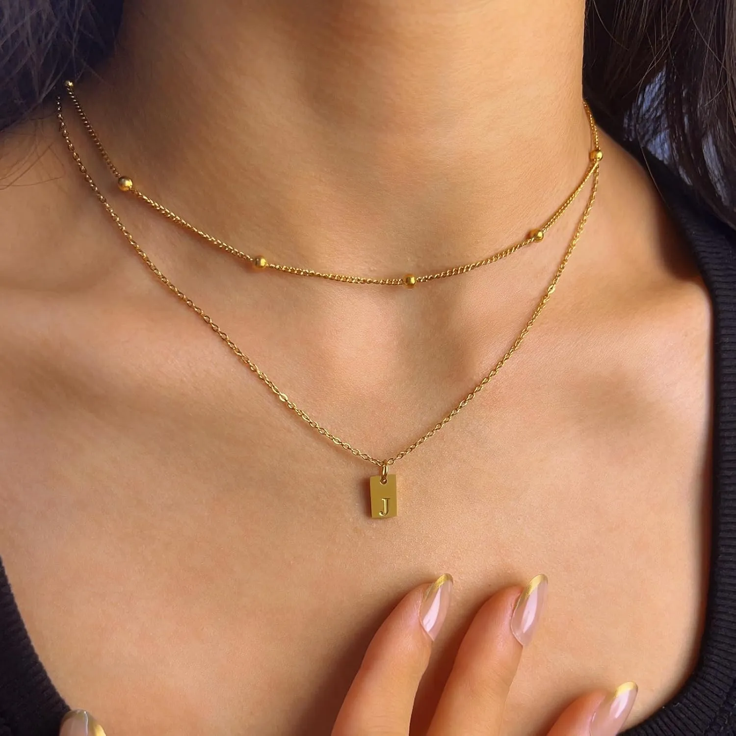 Gold Layered Initial Necklaces for Women, 18k Gold Plated Letter Pendant Necklace Stack Gold Choker Chain Jewelry Set Layering Personalized Tag Necklaces for Women Trendy