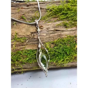 Green amethyst twist pendant