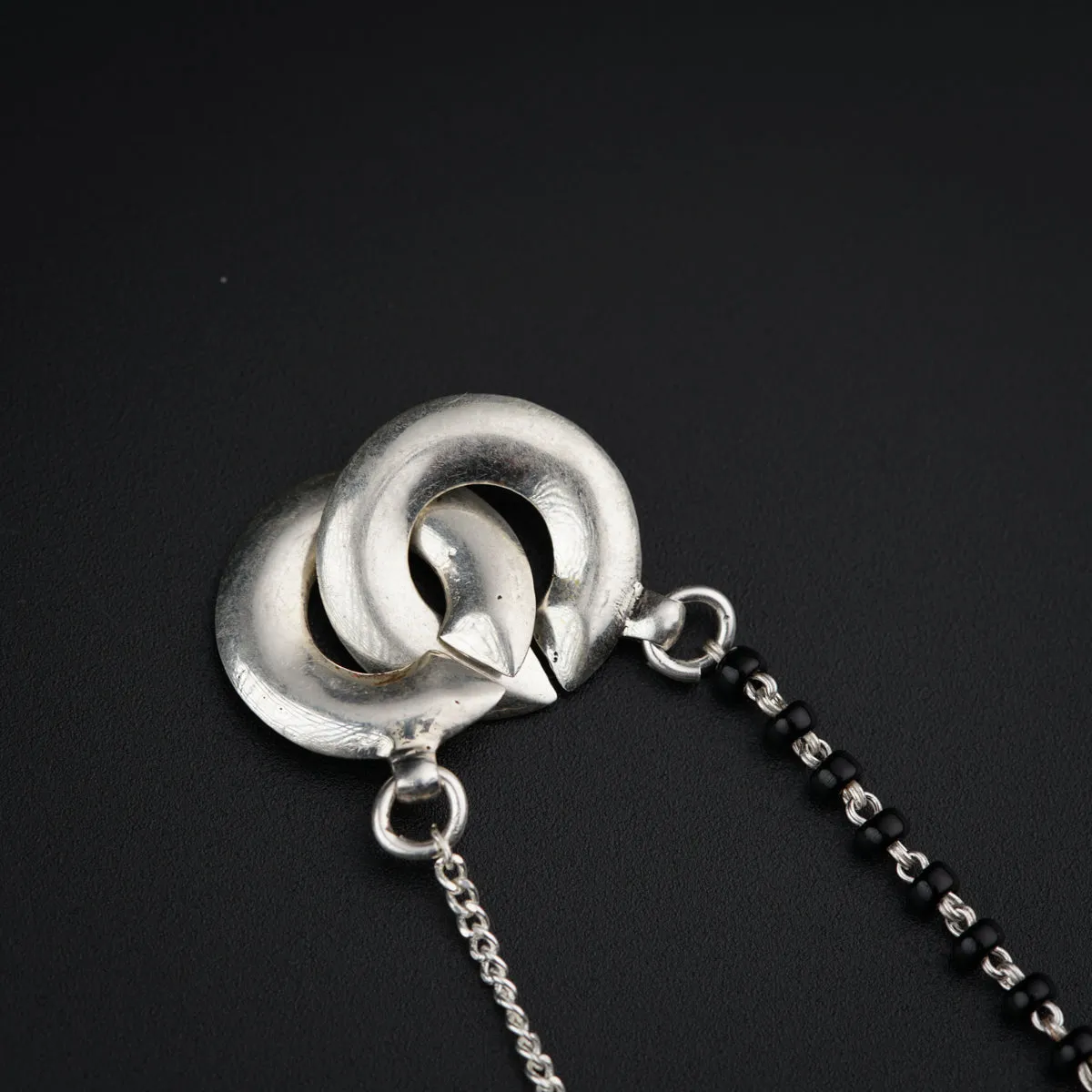 Half & Half : Bond Lock Mangalsutra
