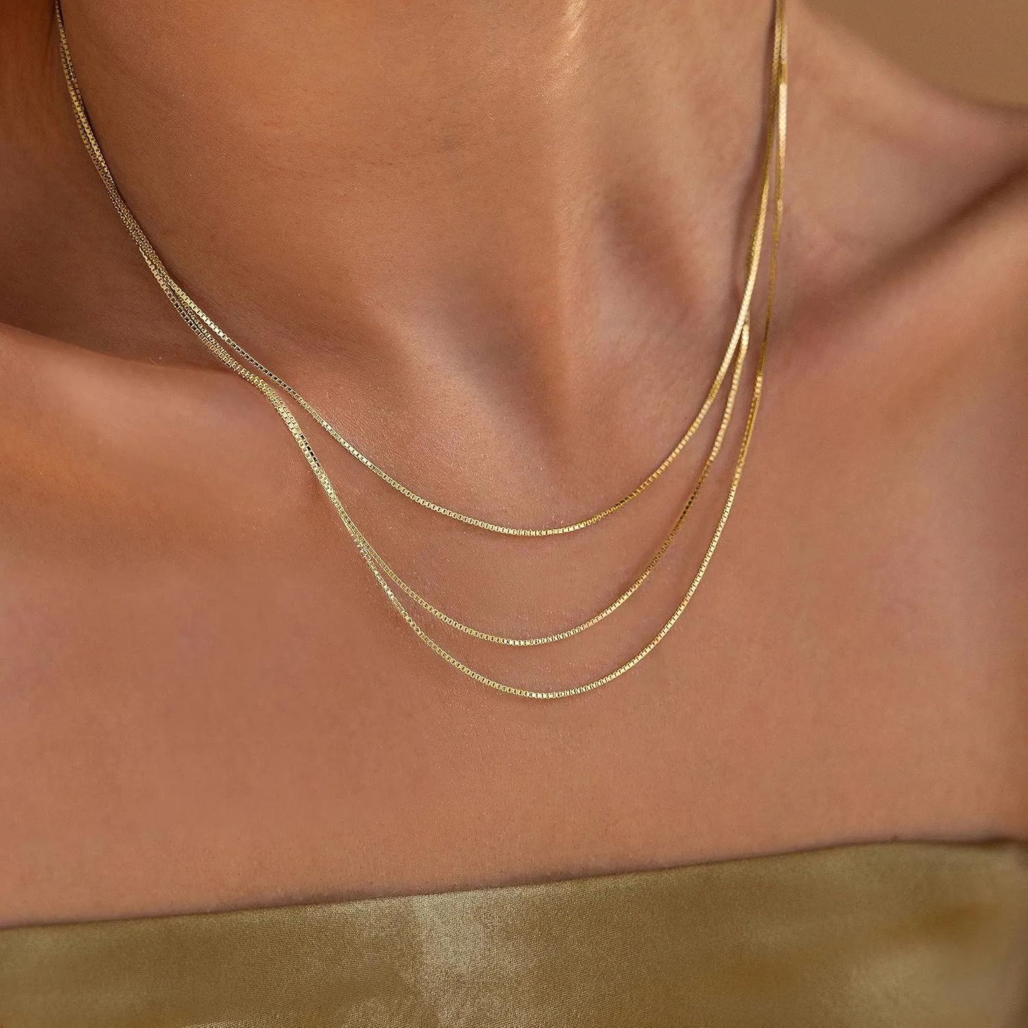 HANLI Layered Necklaces for Women 14K Gold Plated Dainty Layer Paper Clip Herringbone Necklaces Simple Satellite Box Chain Necklace Minimalist Everyday Jewelry