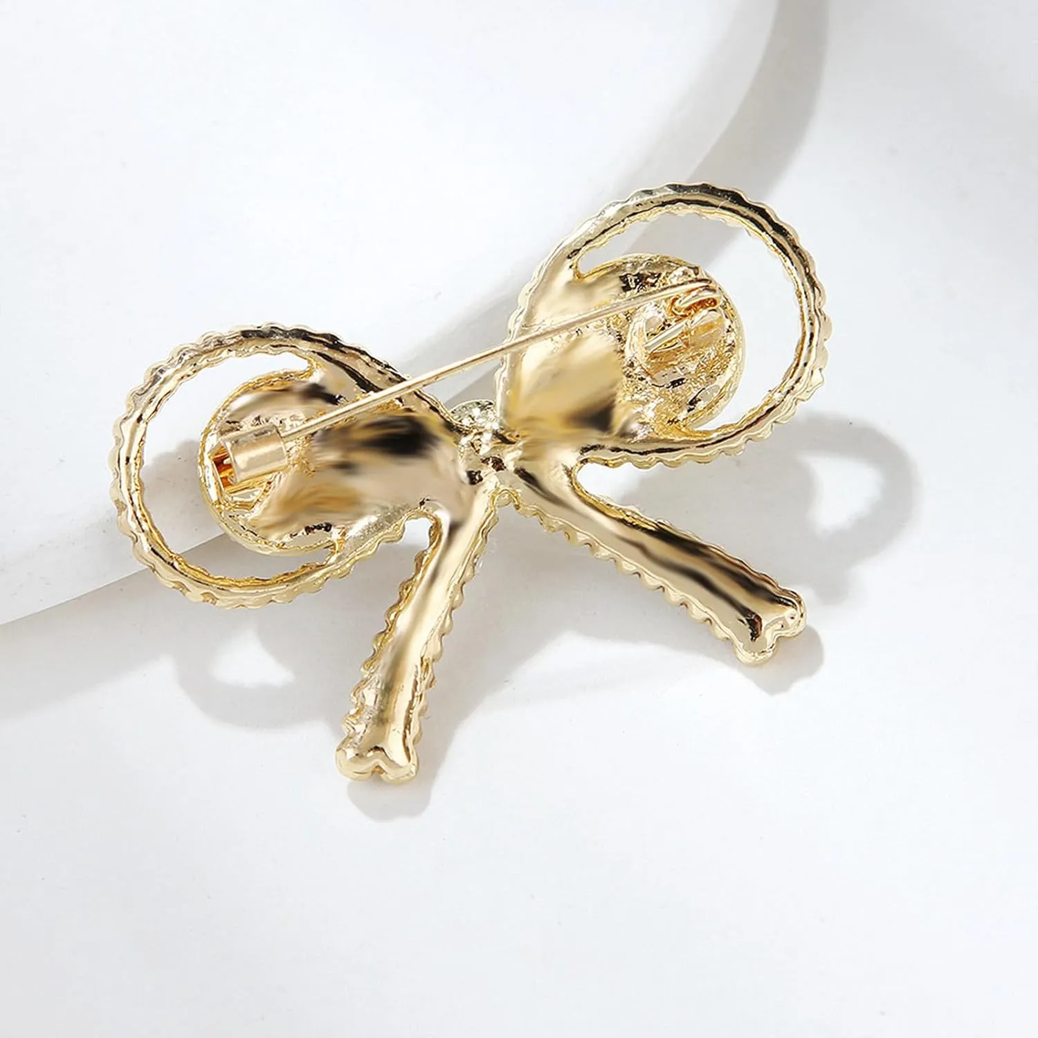 HETICA Animal Brooch for Women, Funny and Cute Flower Brooch Safety Pins Clothing Backpack Hat Decoration Enamel Pins Fashion Women Brooches and Pins Jewelry