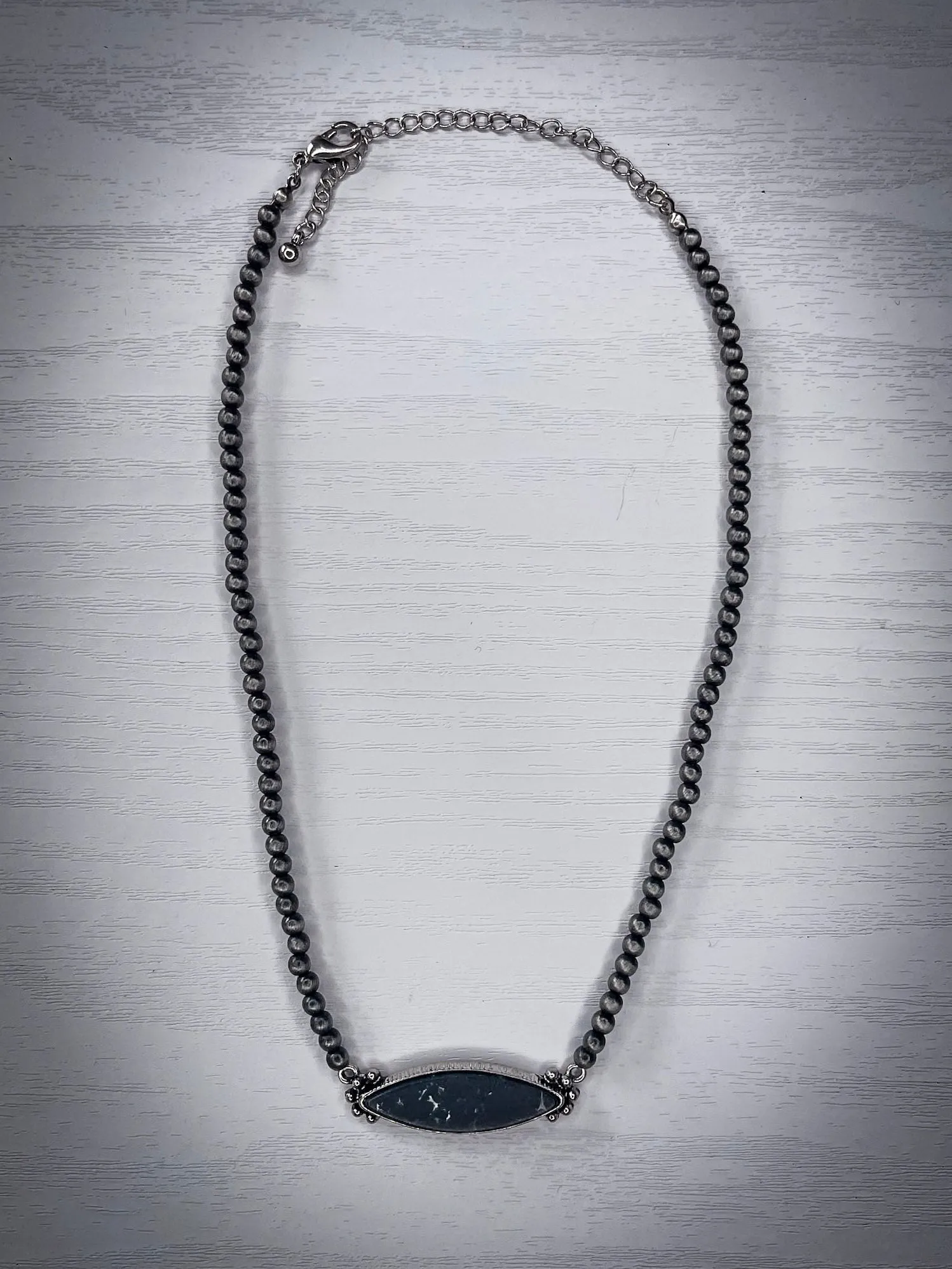 Hexi Choker Necklace