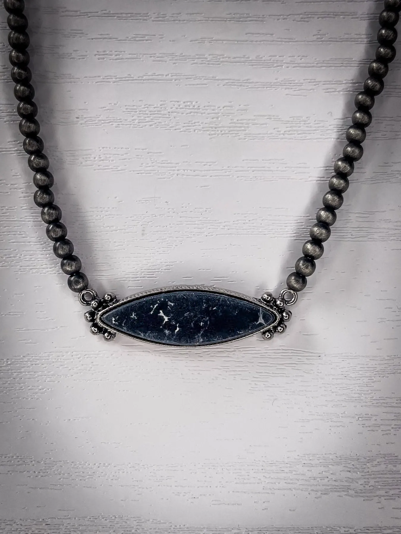 Hexi Choker Necklace
