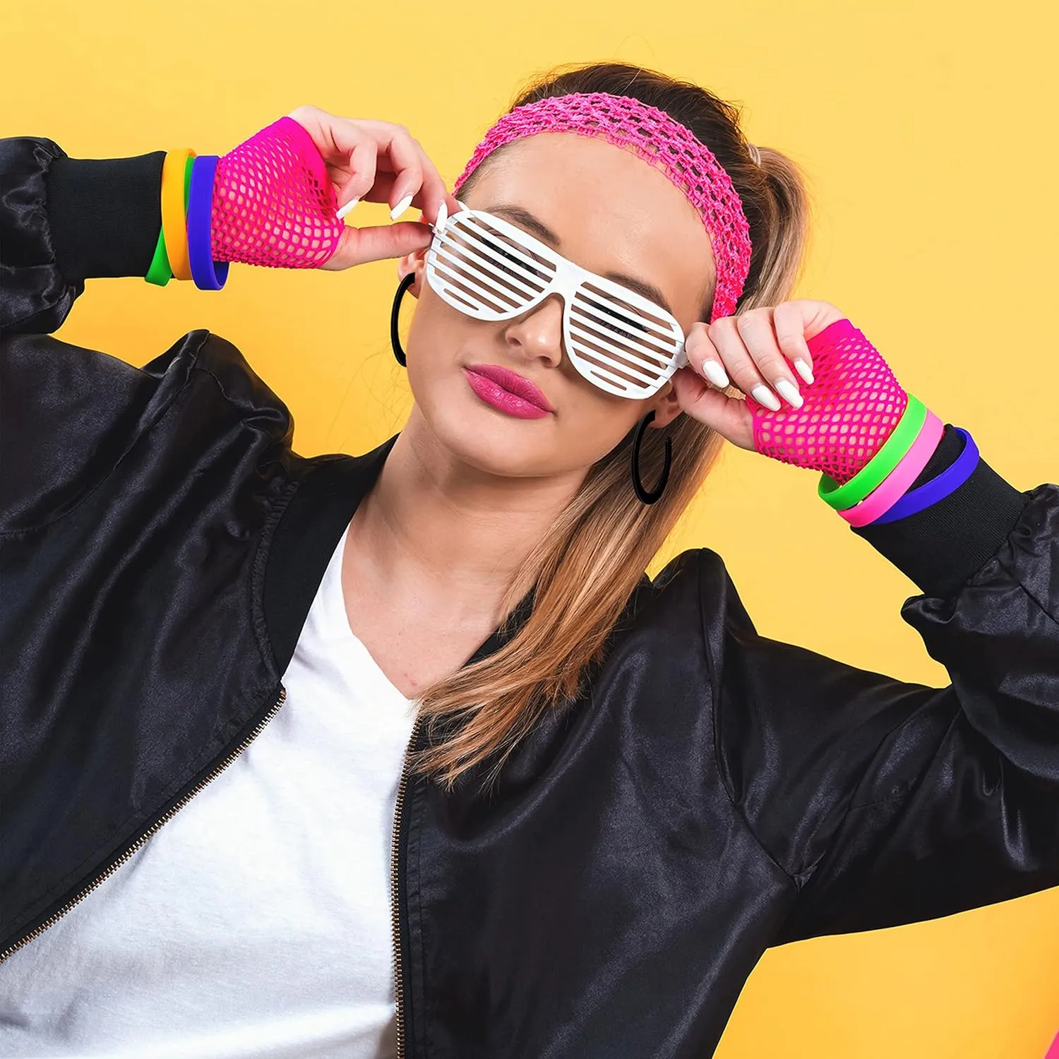 Hicarer 3 Pair 80s 90s Neon Earrings for Women Fluorescent Earring Retro Pendant Acrylic Drop Dangle for Glow Party Outfit