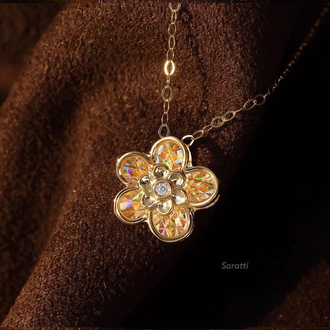 Illusion Setting Floral Small Diamond Necklace