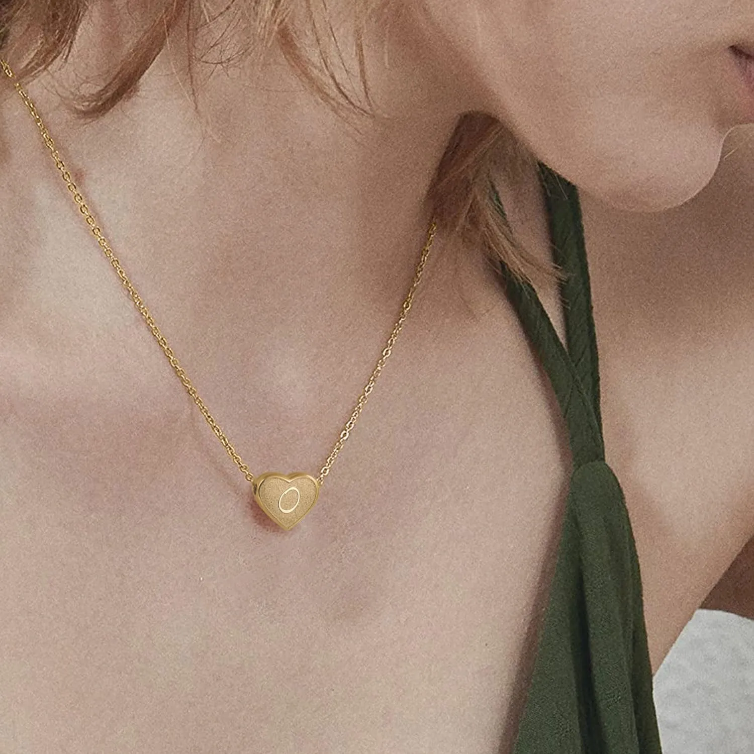 Initial Necklace for Women Letter Necklace for Girls Dainty Gold Silver Heart Pendant Necklace Little Girls Jewelry Gifts for Teens Mothers Day Gifts for Women