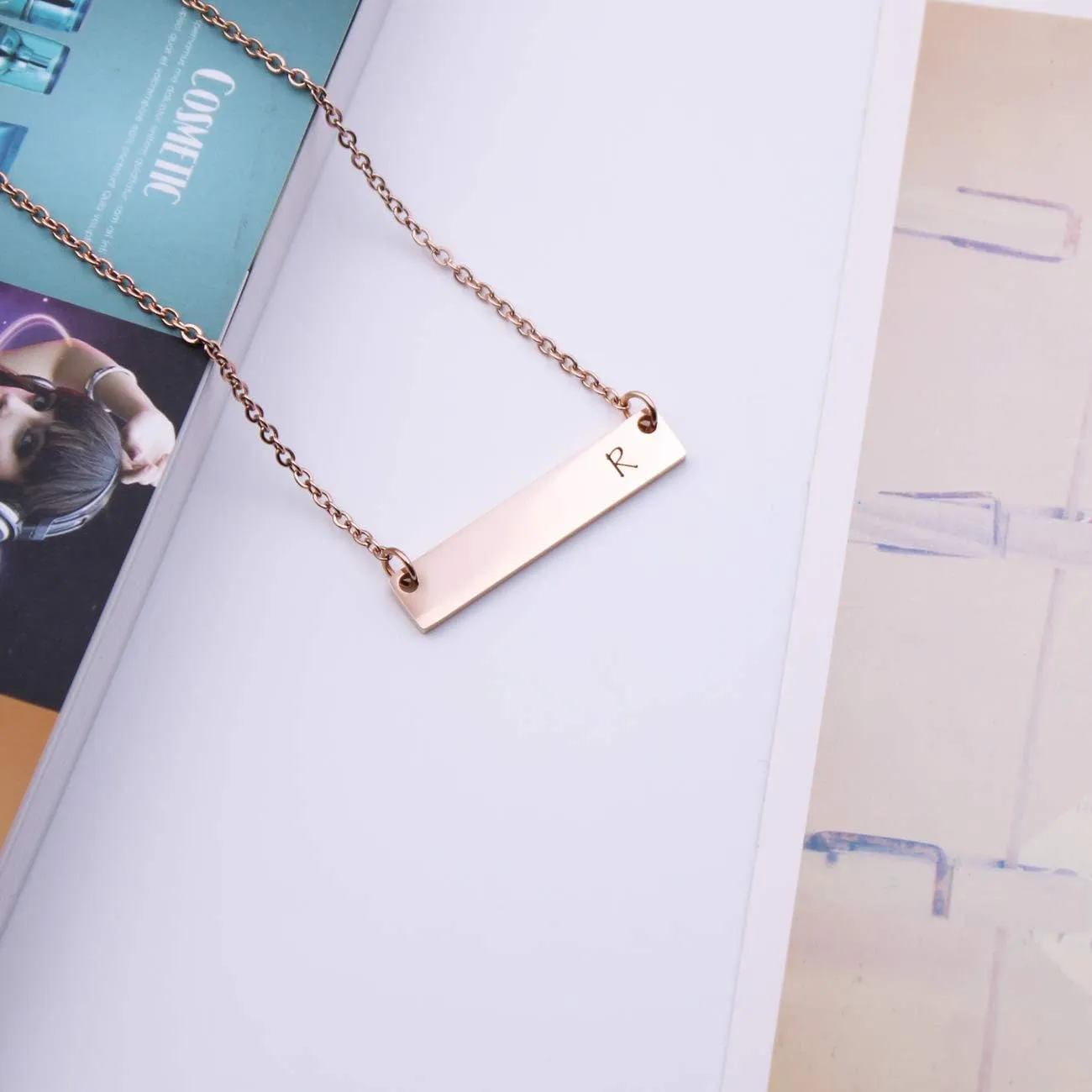 JJTZX Silver & Rose Gold Initial Bar Necklace Engraved Name Bar Pendant Wedding Initial Bridesmaid Gift