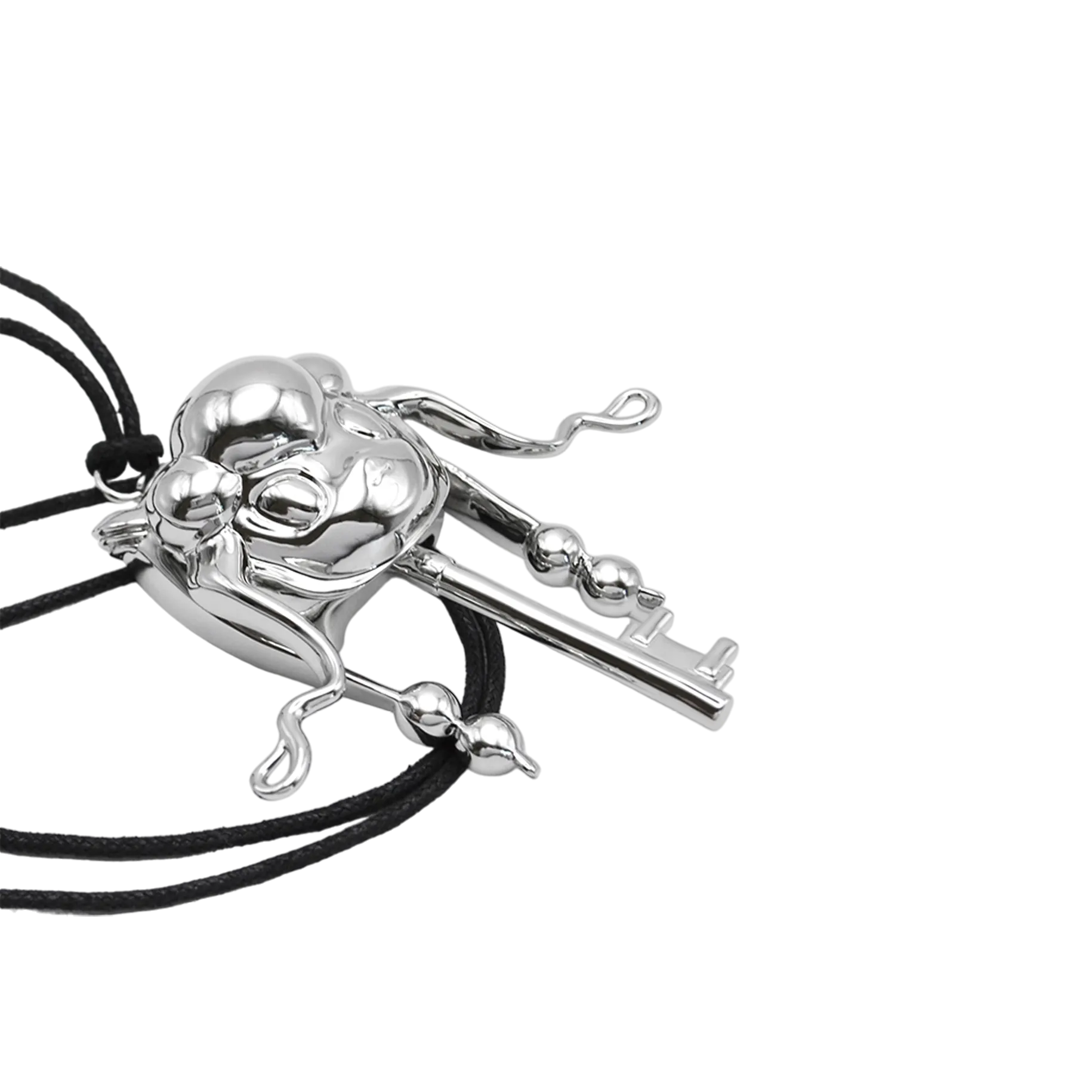 Key Emblem on Rope in Silver / Black